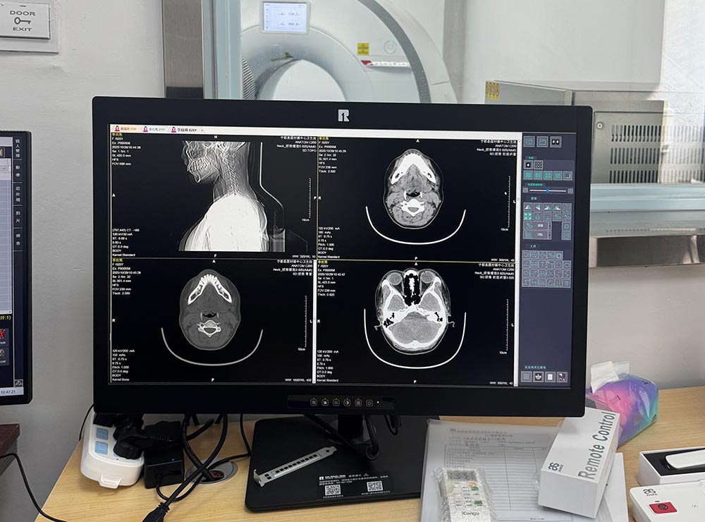27-inch 8MP Medical Diagnostic Display